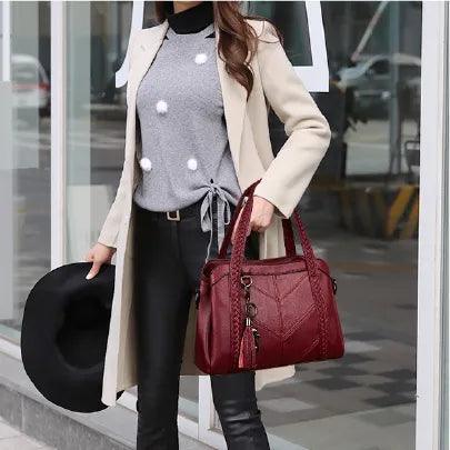 Bolsa em Couro Legítimo - Gina