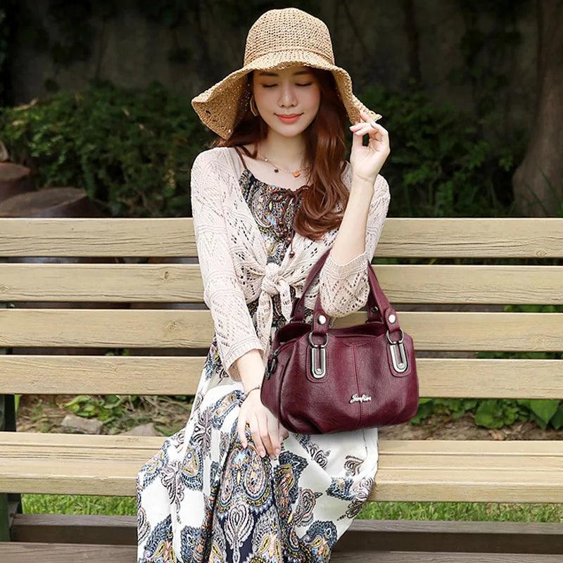 Bolsa em Couro Legítimo - Bianca